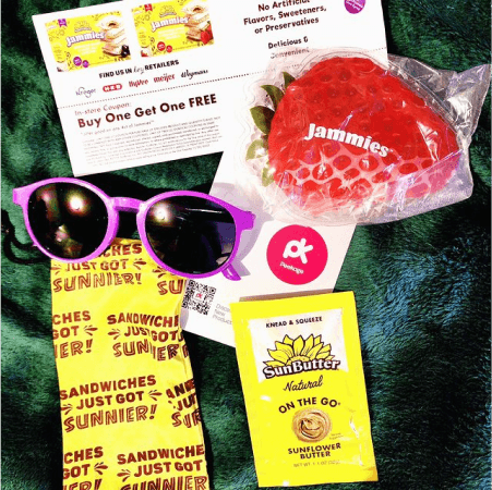 Peekage community image 3